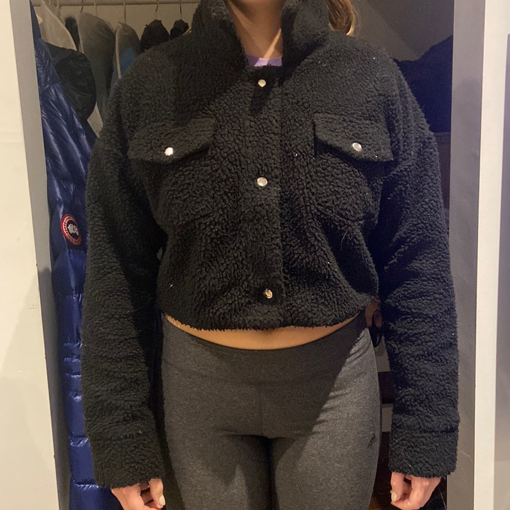 Cropped teddy bear coat from from M Boutique in a size large